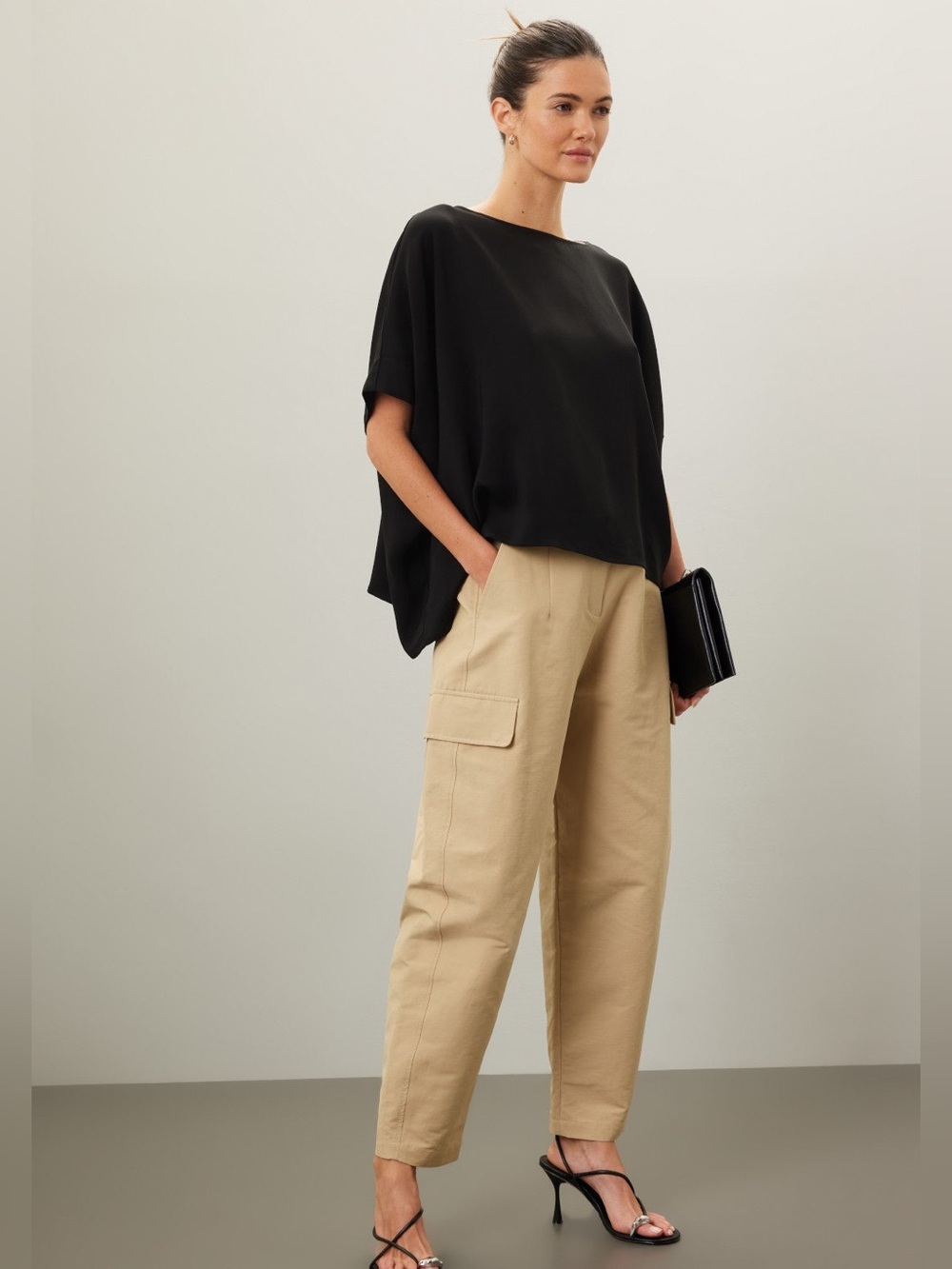 Natori Black Scoop Neck Top